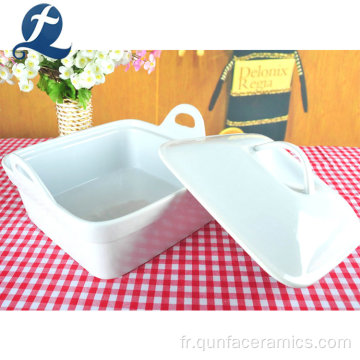 Plat de cuisson en céramique carré blanc personnalisé avec couvercle